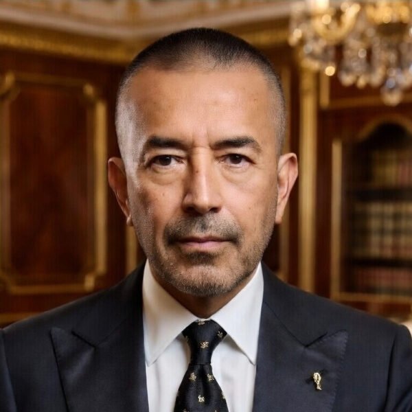 roberto menzoda roberto menzoda